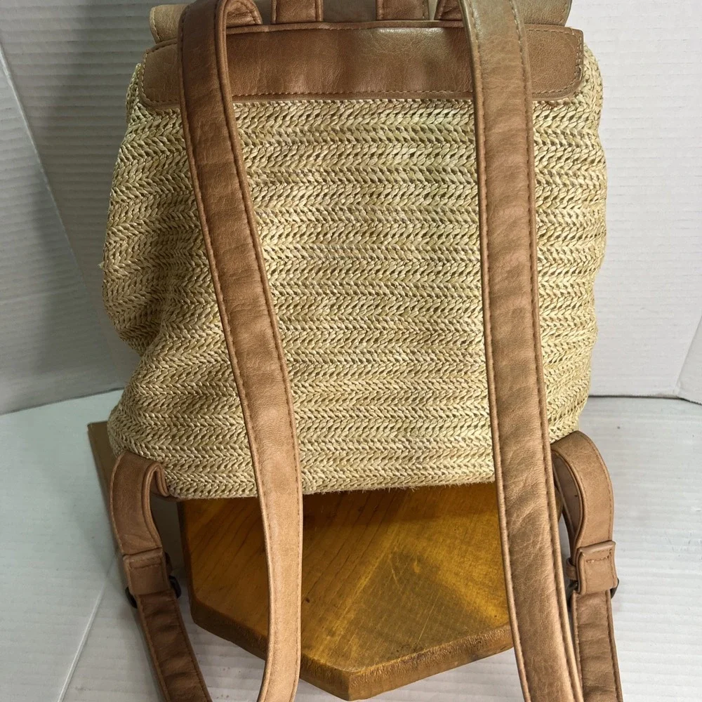 Roxy‎ Party Waves Backpack Purse Woven Organic Tan Cream